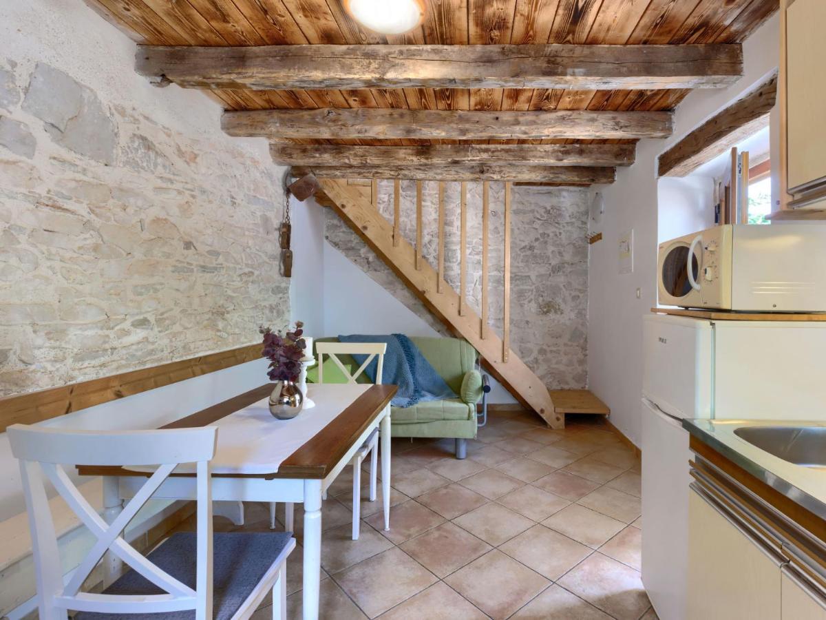 Holiday Home Pinia I - Kst126 By Interhome Kastelir Exterior photo